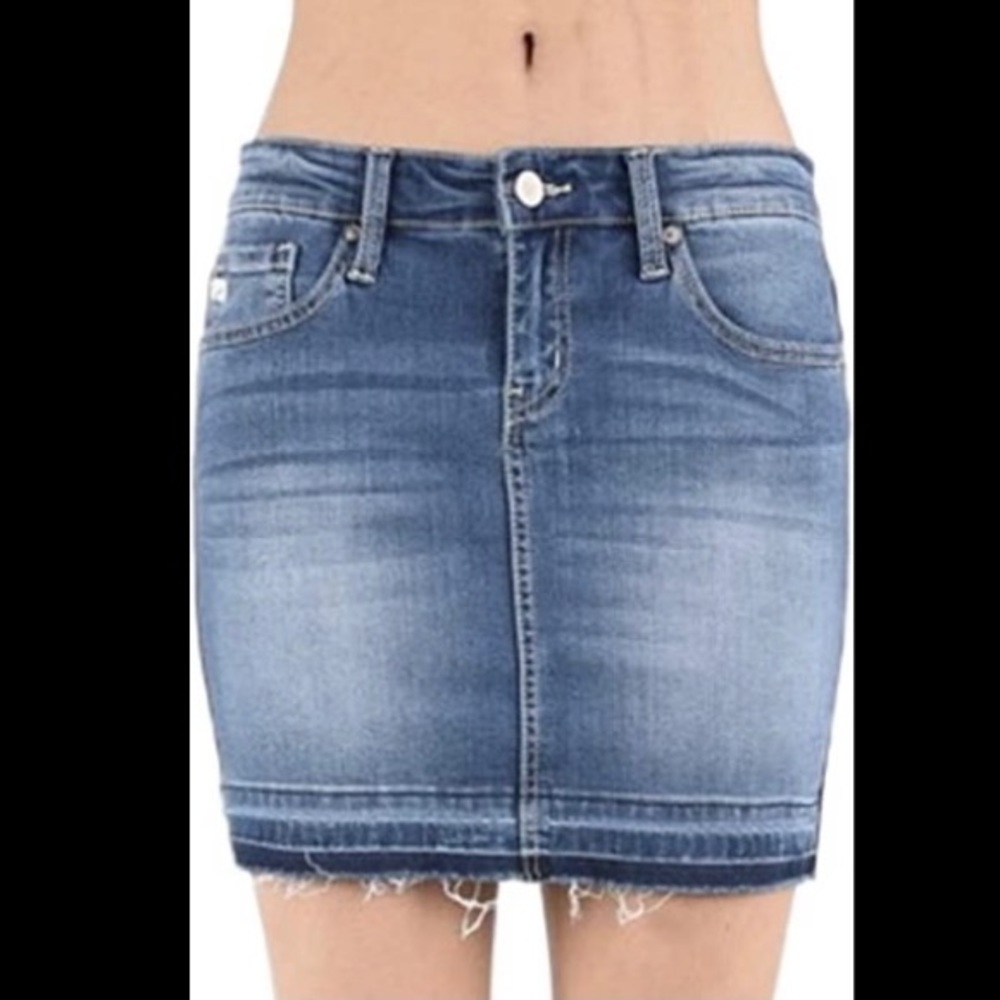 Denim raw hemmed Skirt